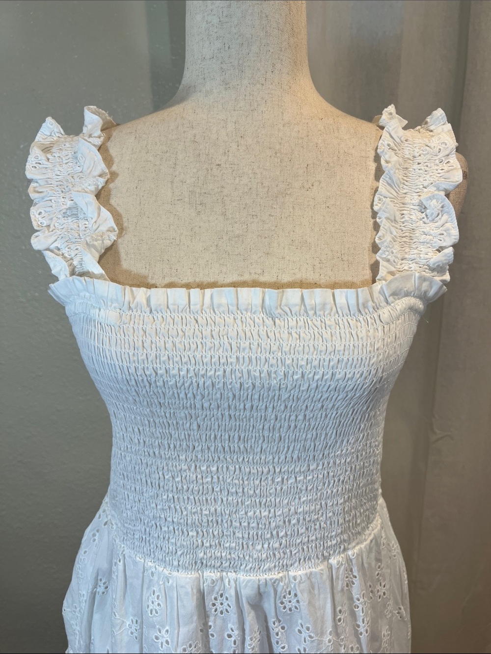 Quince Cotton White Eyelet Smocked Maxi Dress with Ruffle Straps. Size M. NWT - Picture 7 of 8